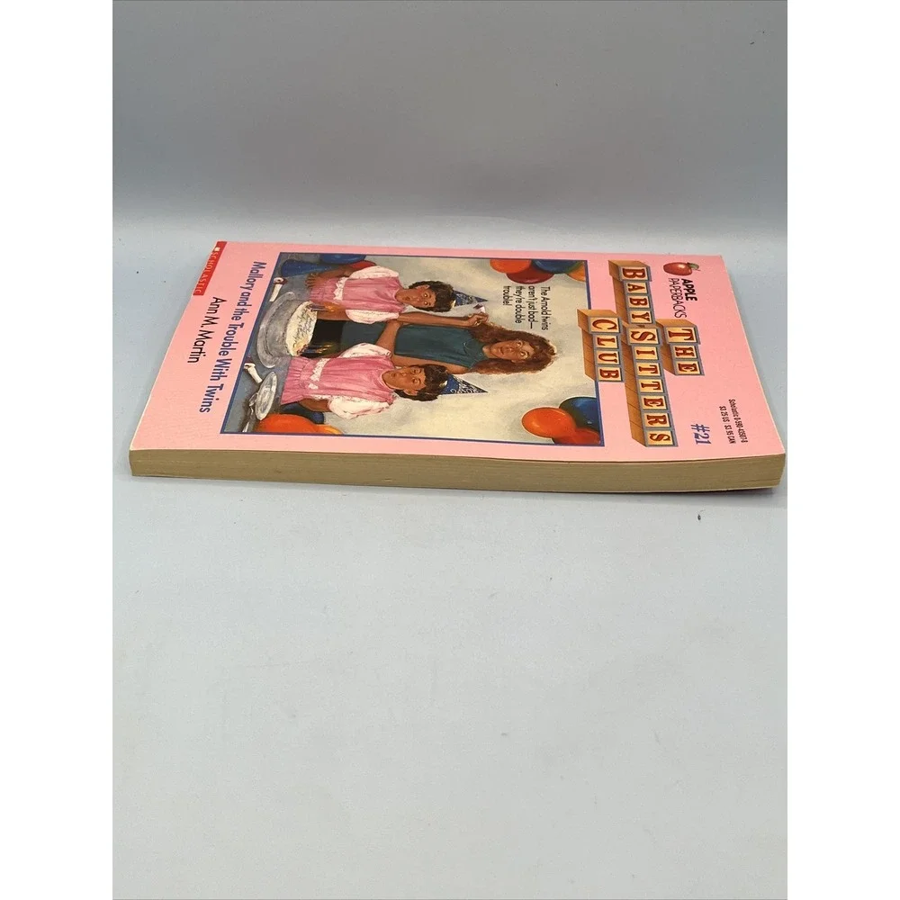 Mallory and the Trouble With Twins Ann. M Martin Babysitters Club #21